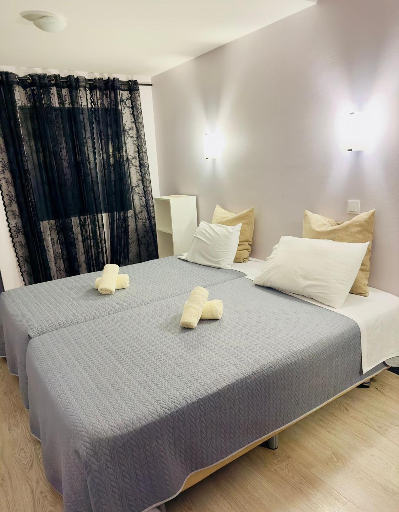 I - Appart hôtel *